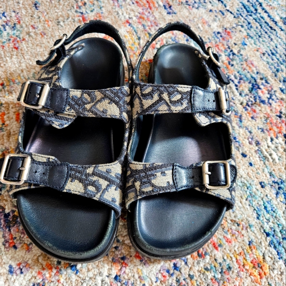Dior kid sandals